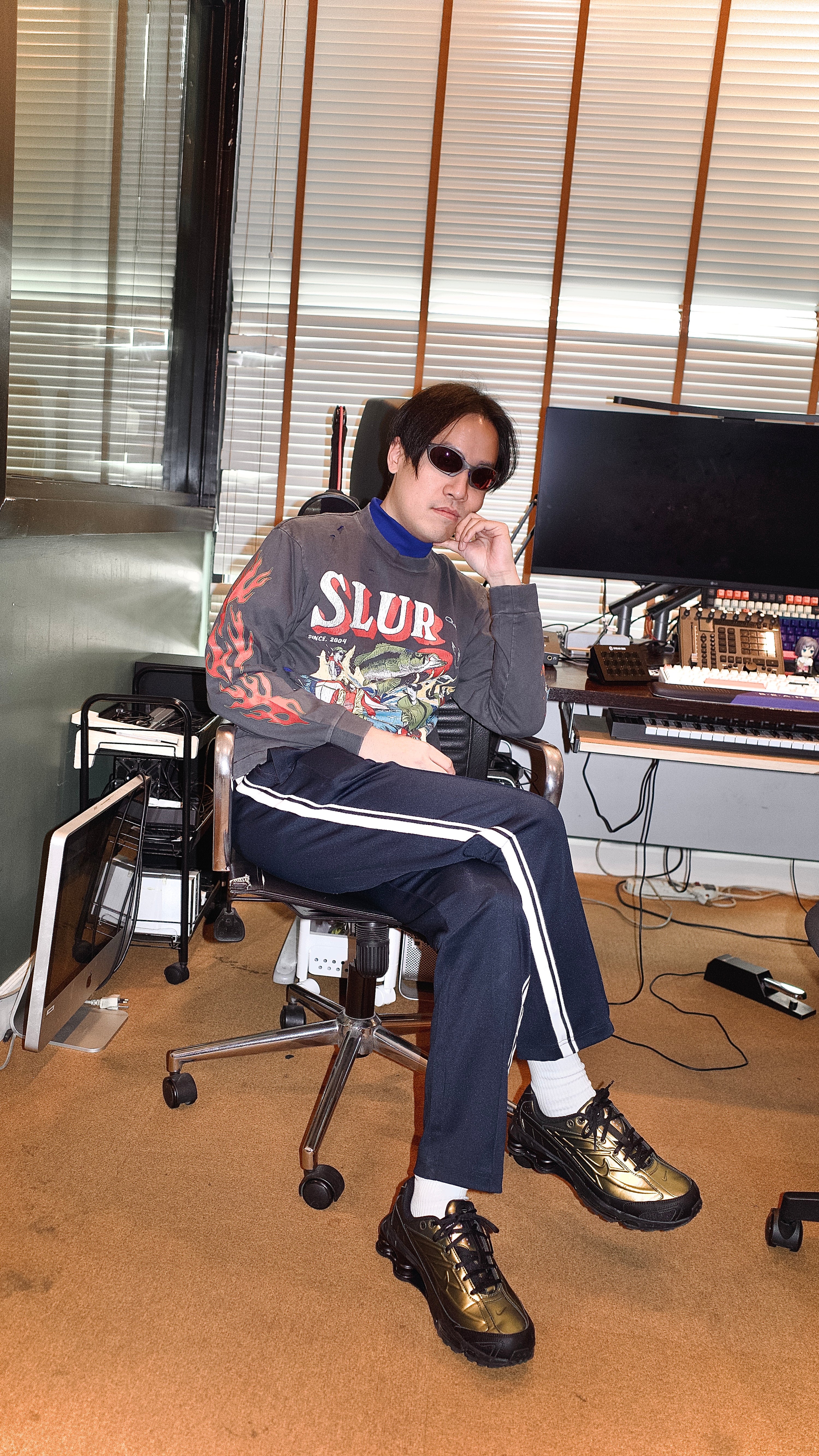 SLUR : Distortion Valley Long Sleeve Tee